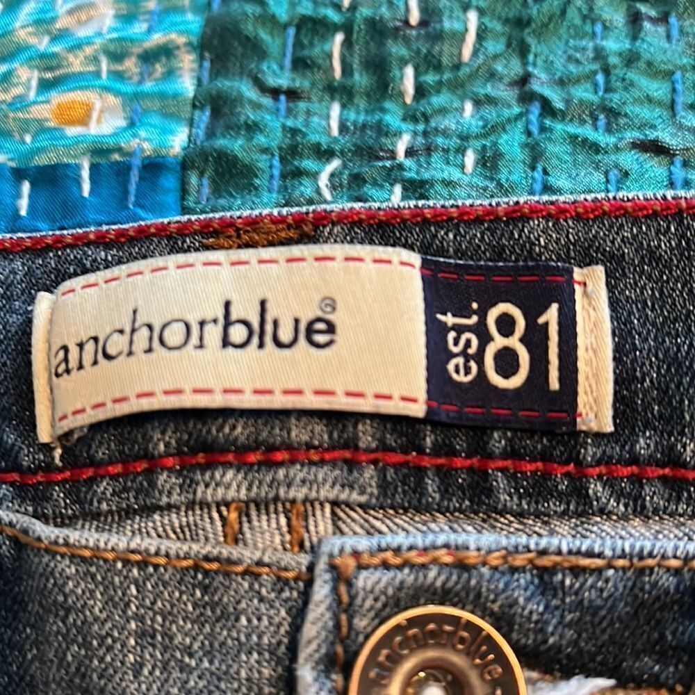 ANCHOR BLUE women’s skinny jeans. 30 x 32. Medium blue wash. - Picture 2 of 10